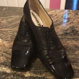 Warren Edwards tie shoes with heels